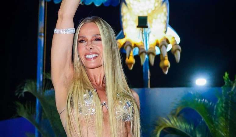 Adriane Galisteu, apresentadora