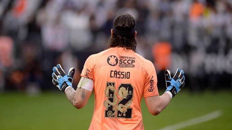 Cássio reconhece jogo ruim do Corinthians, mas afirma: 'Temos condições de reverter'