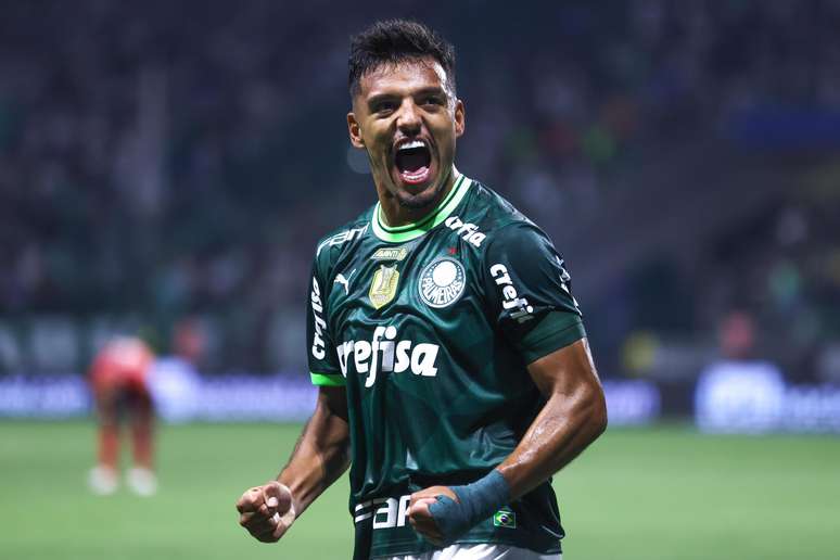 Gabriel Menino, do Palmeiras, comemora gol marcado contra o Tombense pela Copa do Brasil nesta quarta-feira, 12.