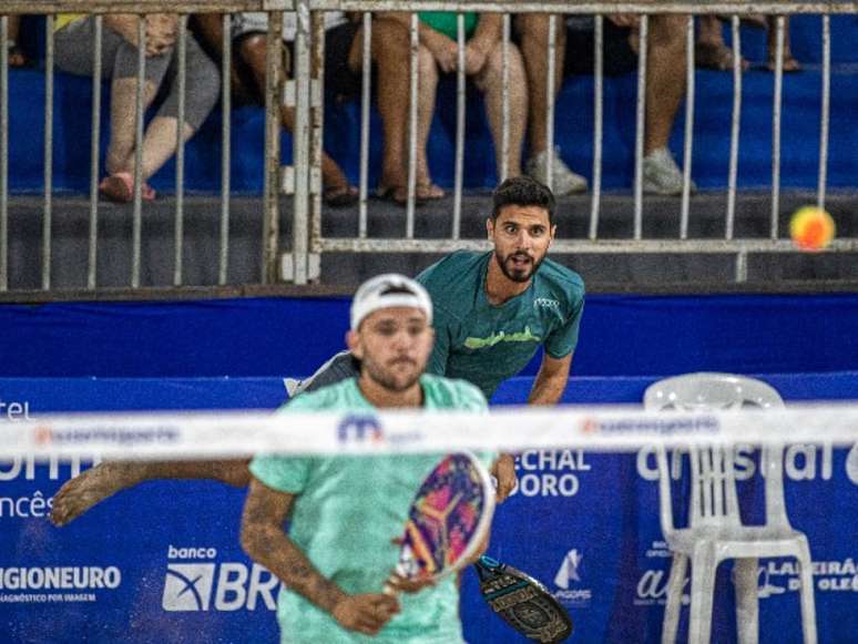 Hugo Russo and Gabriel Santos reach the semifinals in Pure Beach, Alagoas