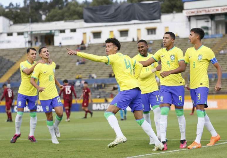 Equador x Brasil: onde assistir, horário e escalações do jogo pelo  Sul-Americano Sub-17