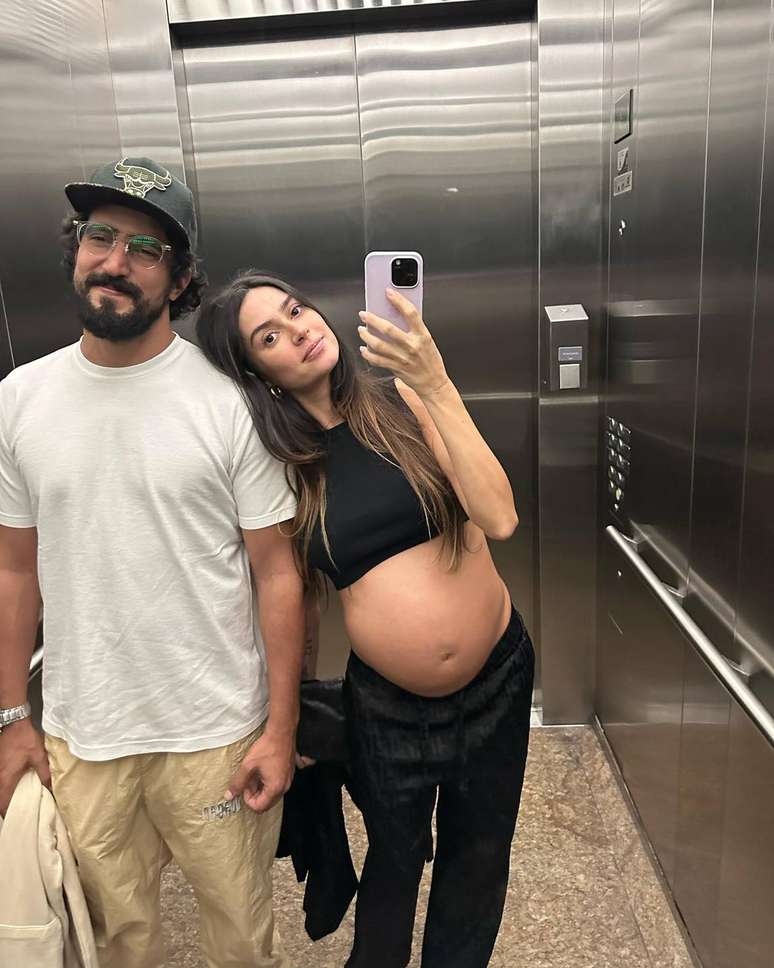 Renato Goes and Thaila Ayala