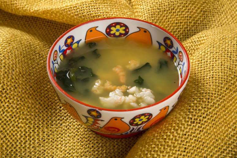 Bolo de cenoura: veja como fazer - Culinária - Diário do Nordeste