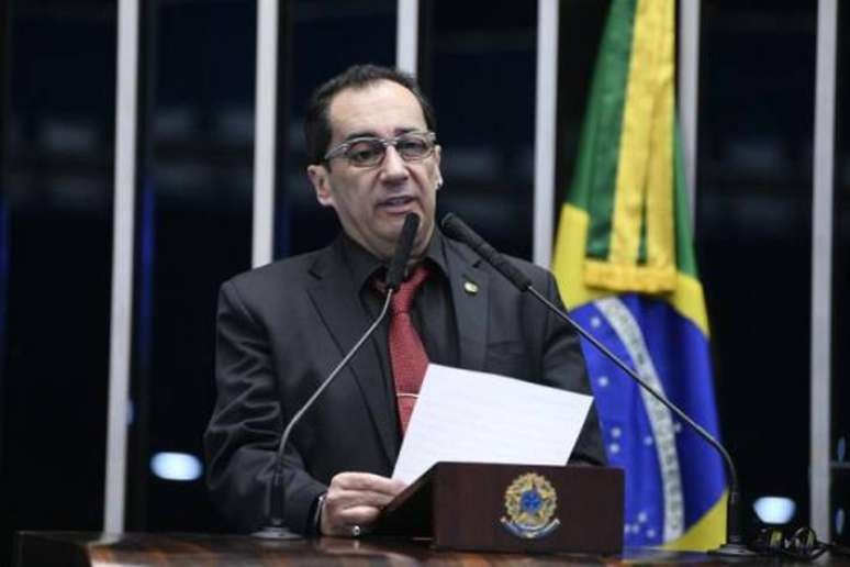 O senador Jorge Kajuru preside a CPI da Manipulação de Jogos e Apostas Esportivas