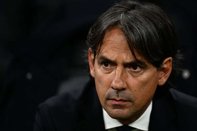 Inter de Inzaghi vem fazendo campanha irregular no Italiano (Foto: GABRIEL BOUYS / AFP)