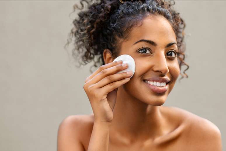 Eight measures to avoid folliculitis, similar to pimple
