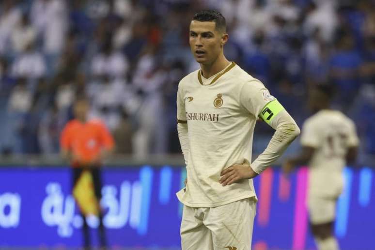 Cristiano Ronaldo deu mata leão em jogador durante partida do Campeonato Saudita (Foto: FAYEZ NURELDINE / AFP)