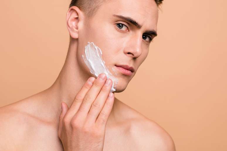 Medical follow-up is essential for folliculitis control 
