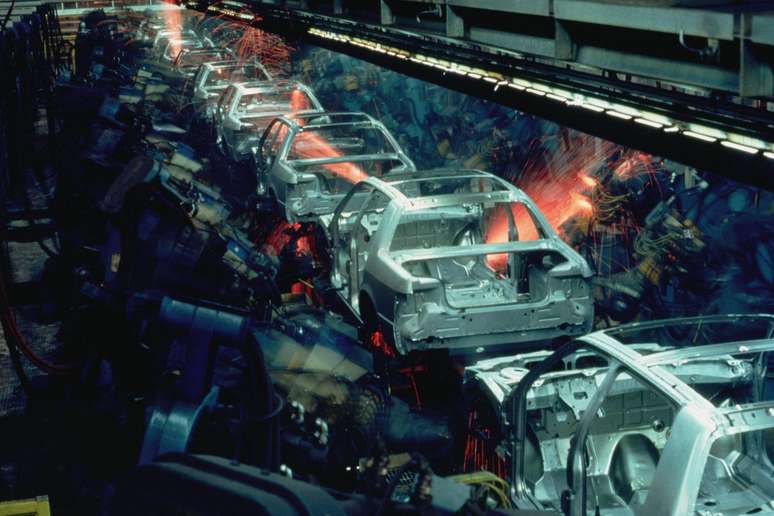 "O brasileiro sempre foi apaixonado por carro e sente-se diferenciado ao t&ecirc;-lo", diz especialista