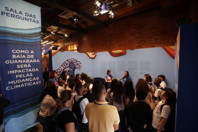 Exposição na Casa da ciência convida a debater o futuro da Baía de Guanabara.