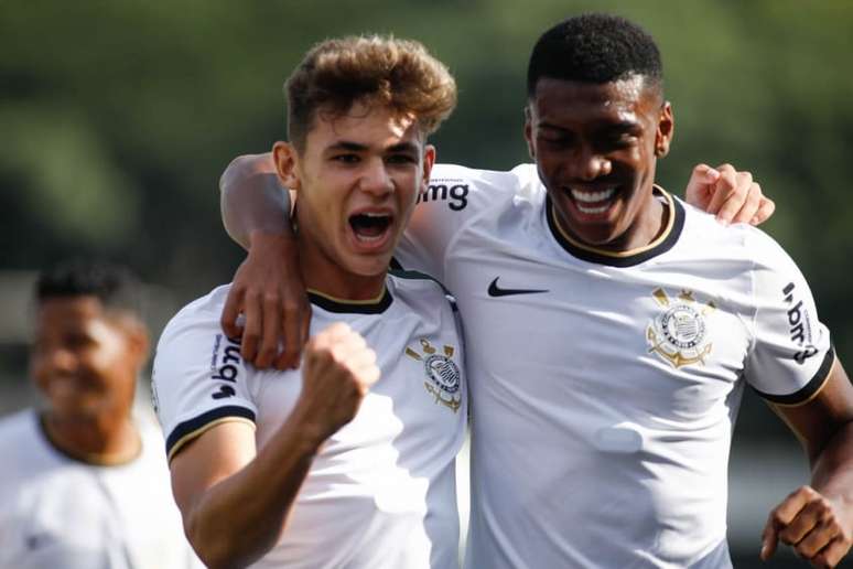 Corinthians aplica goleada no União Suzano e vence a primeira no Paulistão Sub-20