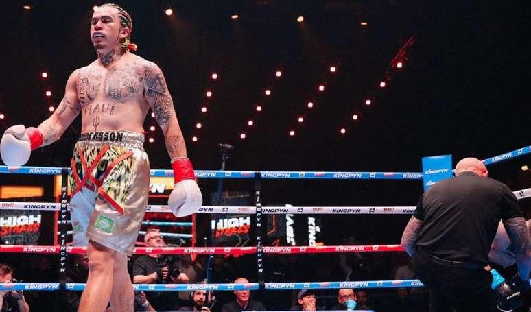 Whindersson Nunes fight ends in artist victory and echoes among celebrities: ‘He’s hitting too much’