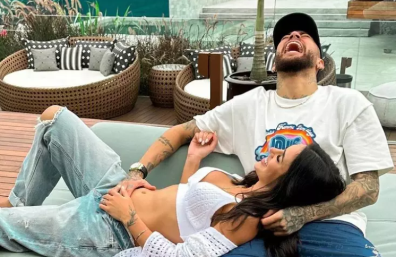 Bruna Biancardi revela reação do filho de Neymar ao saber da gravidez