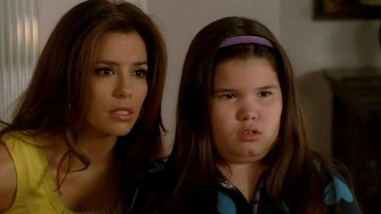 Eva Longoria e Madison De La Garza em Desperate Housewives