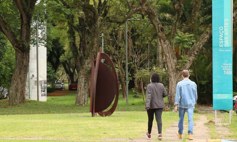 Objetivo do programa é contribuir para a diversificação racial do contingente de pós-doutores negros