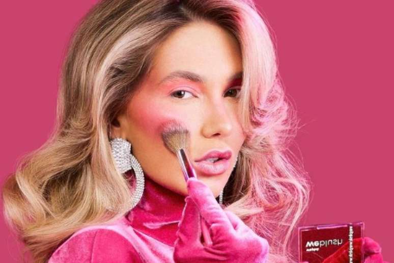 Virginia é fundadora da WePink, marca de maquiagens