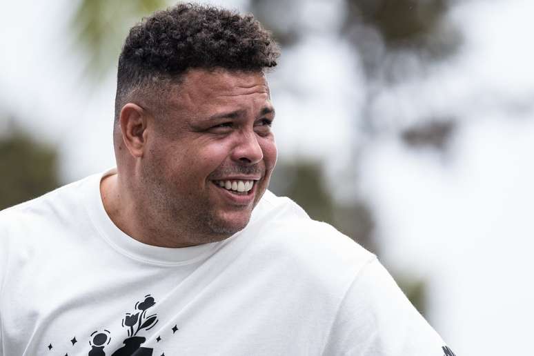 Ronaldo avoids talking about turmoil at Corinthians and praises Palmeirense Abel: “I think it’s incredible”