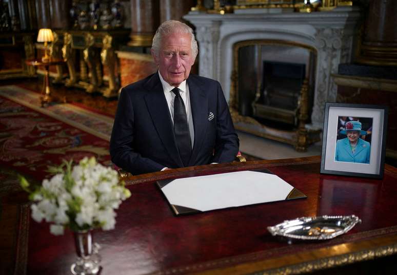 O rei Charles III em seu primeiro discurso após a morte da mãe, Elizabeth II