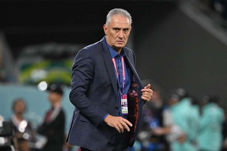 Tite não dirige uma equipe de futebol desde o último dia 9 de dezembro, quando a Seleção Brasileira foi eliminada pela Croácia na Copa do Mundo do Qatar (Foto: Nelson Almeida/AFP)