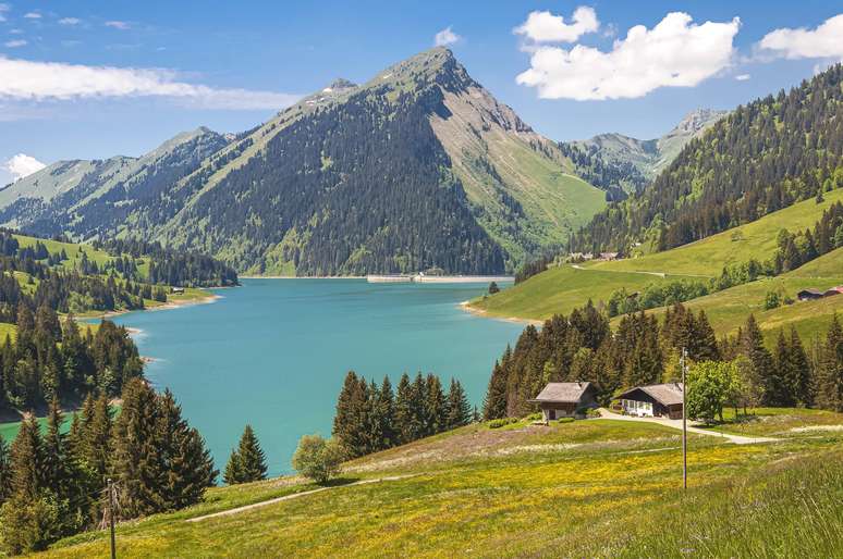 Dados alarmantes apontam falta de neve em Alpes suíços