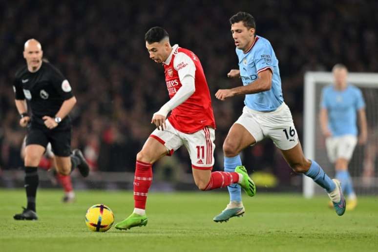 Arsenal x Manchester City: saiba onde assistir ao duelo entre times que  disputam o topo do Inglês