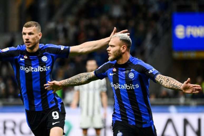 Di Marco fez o gol da classificação da Inter na Copa da Itália (Foto: ISABELLA BONOTTO / AFP)