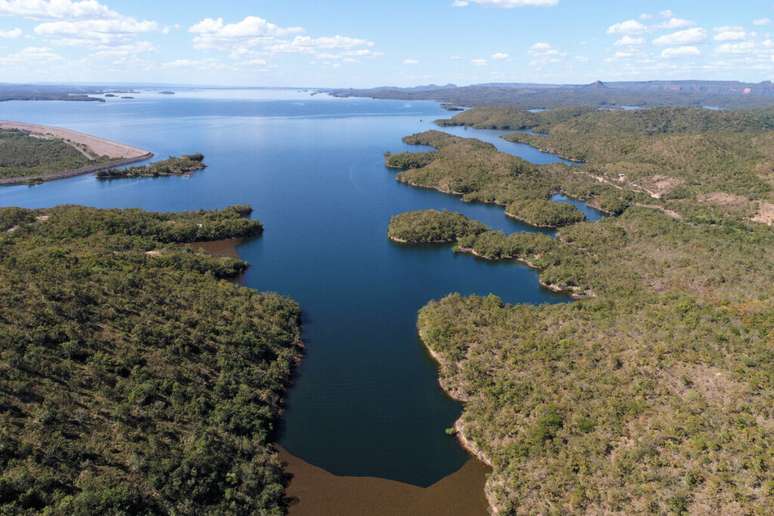 Lago do Manso &eacute; um convite para banhos e mergulhos 
