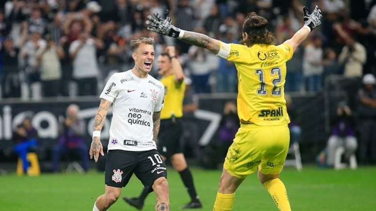 ESPN Brasil on X: O CORINTHIANS SEGUE COMO O ÚLTIMO BRASILEIRO