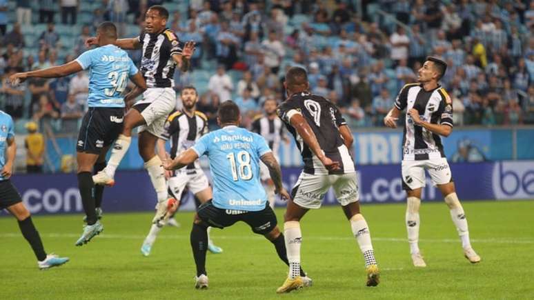 Grêmio não teve bom desempenho na partida contra o ABC (Foto: Rennê Carvalho/ABC F.C.)