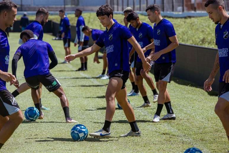 ABC encerra preparação para encarar o Ceará em casa na Série B (Foto: Twitter/ABC)