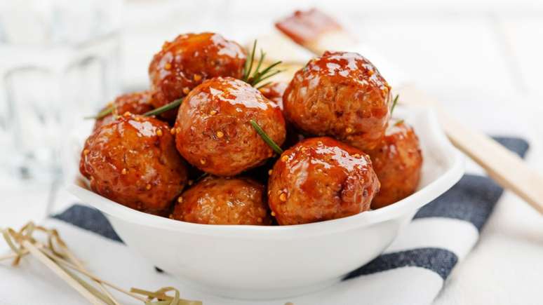 Alm&ocirc;ndegas de micro-ondas