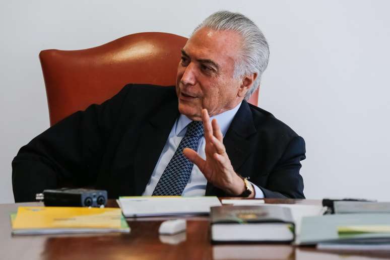 Reforma trabalhista aprovada no governo de Michel Temer (MDB) diminuiu custos das empresas com processos trabalhistas e propiciou a criação de vagas, diz estudo da USP