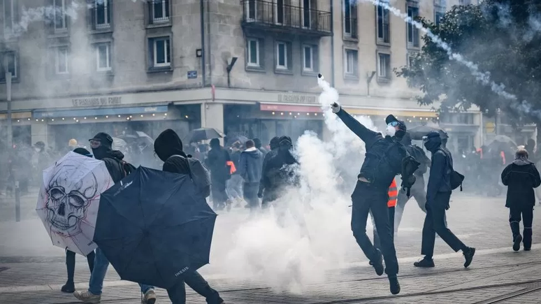 Nantes foi uma das cidades onde os protestos se tornaram violentos