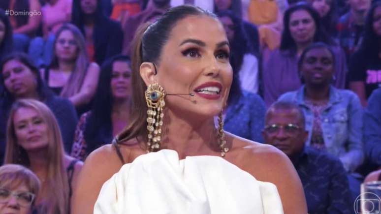 Deborah Secco’s ‘different’ look becomes a joke on the web: ‘It looks like a sigh’
