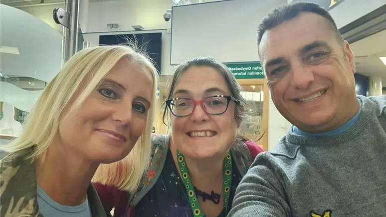 Lucy, Katie and Cenydd in the hospital