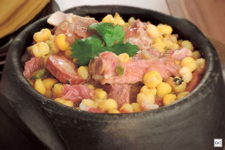 This mungunzá ribs and bacon recipe will surprise you This mungunzá ribs and bacon recipe will surprise you