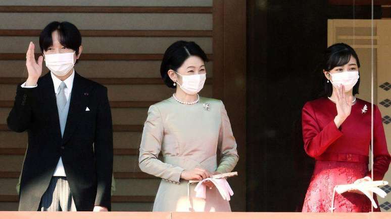 O príncipe herdeiro Akishino e a princesa herdeira Kiko, do Japão, devem participar da cerimônia