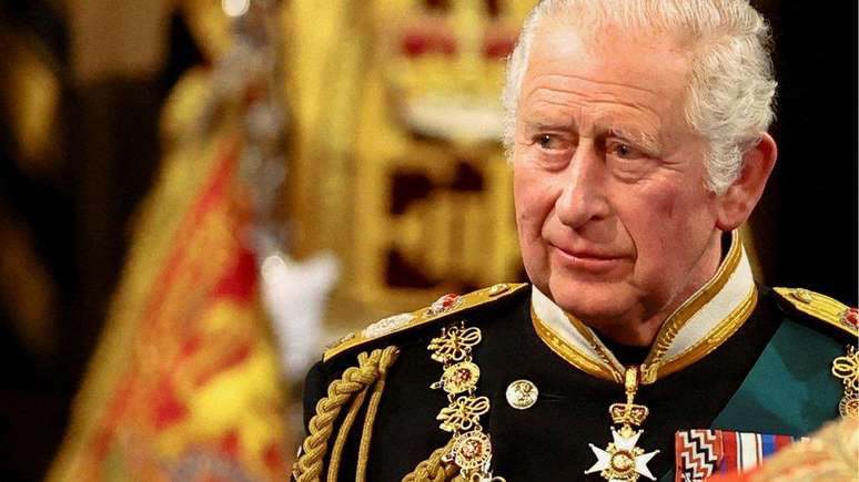 Why does the monarch need a coronation?