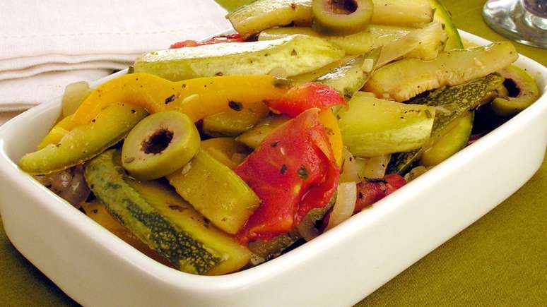 Delight everyone with these delicious appetizer recipes!