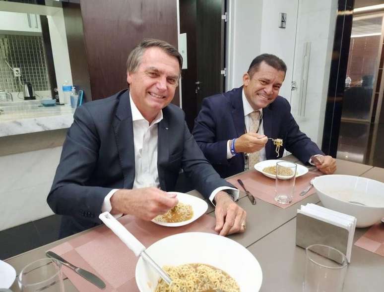 Max Guilherme é segurança de Jair Bolsonaro