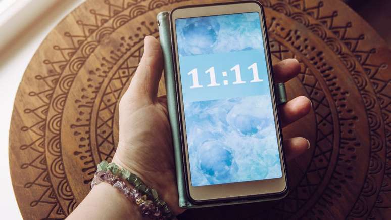 Same hours?  Understand what it means and what to do in this situation
