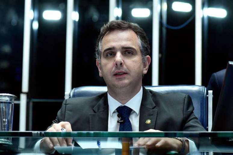 Proposta apresentada por Pacheco propõe direitos para pessoas afetadas por sistemas de IA e defende maior transparência