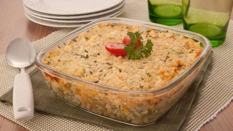 Arroz com crosta de p&atilde;o amanhecido