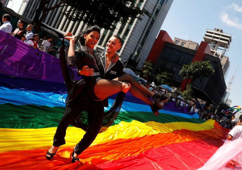 Parada LGBTQIA+ de S&atilde;o Paulo reuniu 4 milh&otilde;es de pessoas em 2022