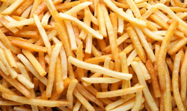Batata frita pode desencadear ansiedade e depressão, diz estudo -