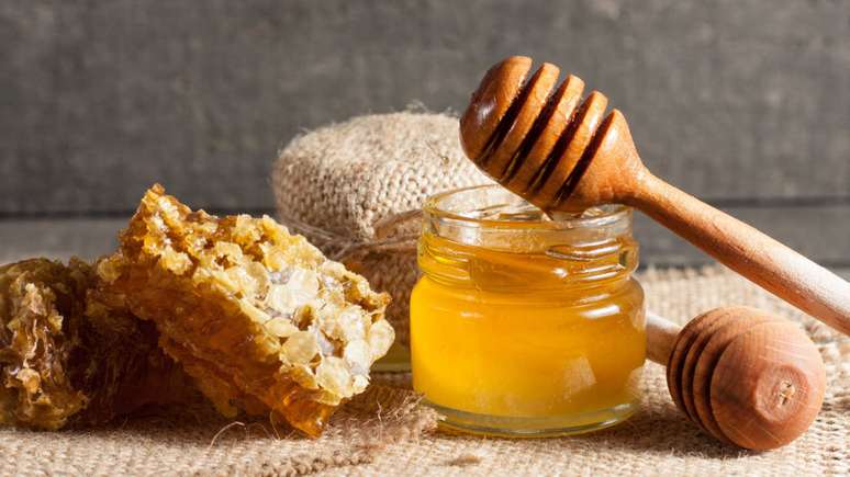O mel é um ingrediente ideal para adoçar o amor -