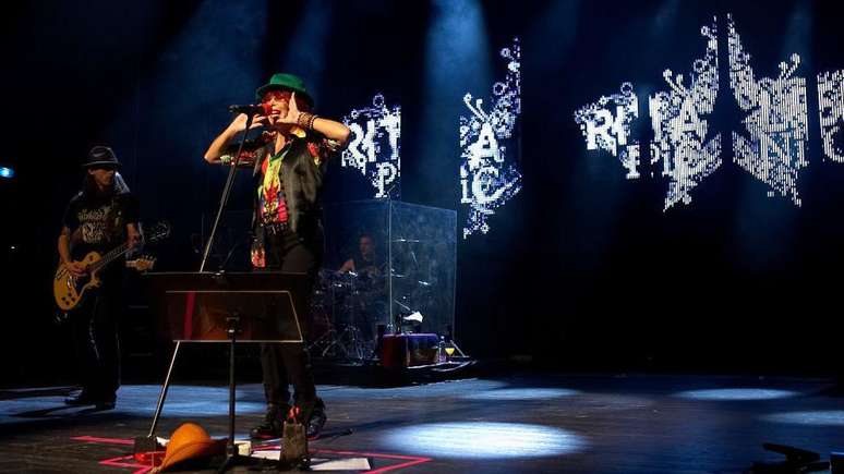 Rita Lee poucos anos de se aposentar dos palcos, o que ocorreu em 2012