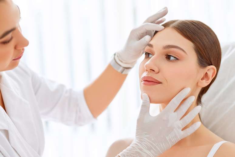 Discover the benefits of beauty treatments before the age of 30