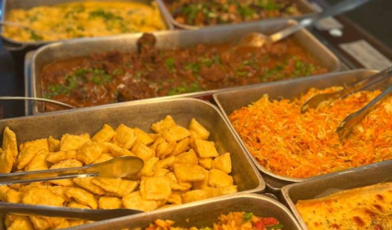 Alecrim Santo Restaurante is known for its free or per-kilo buffet