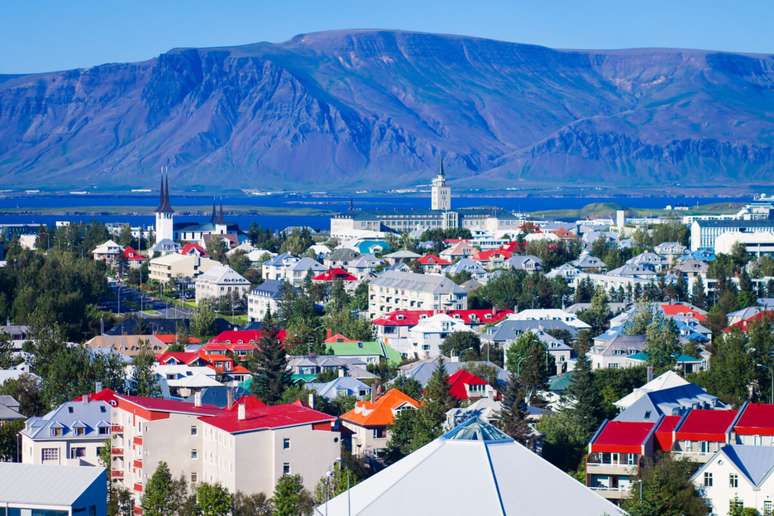 Discover the natural and cultural wonders of Iceland